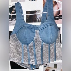 It's a top ⊹⊱≼≽⊰⊹